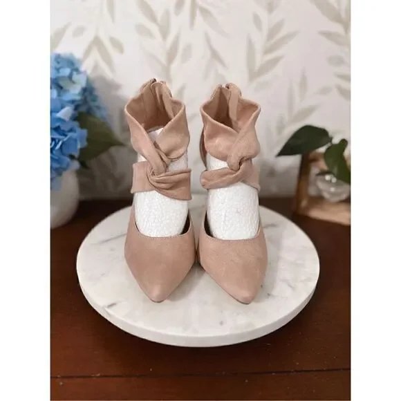 Beautiful pink suede heels - Picture 11 of 12